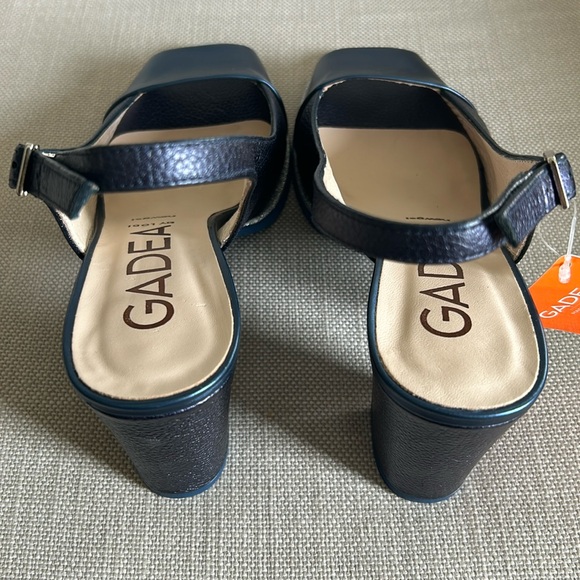 NIB Lightweight Chunky heel BLUE Leather/Metallic Slingback US 8.5/EU 39 - Picture 6 of 15